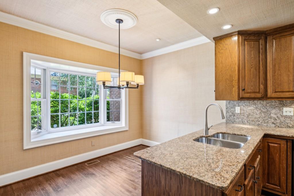 51 Ivy Chase, Atlanta, Georgia image 9