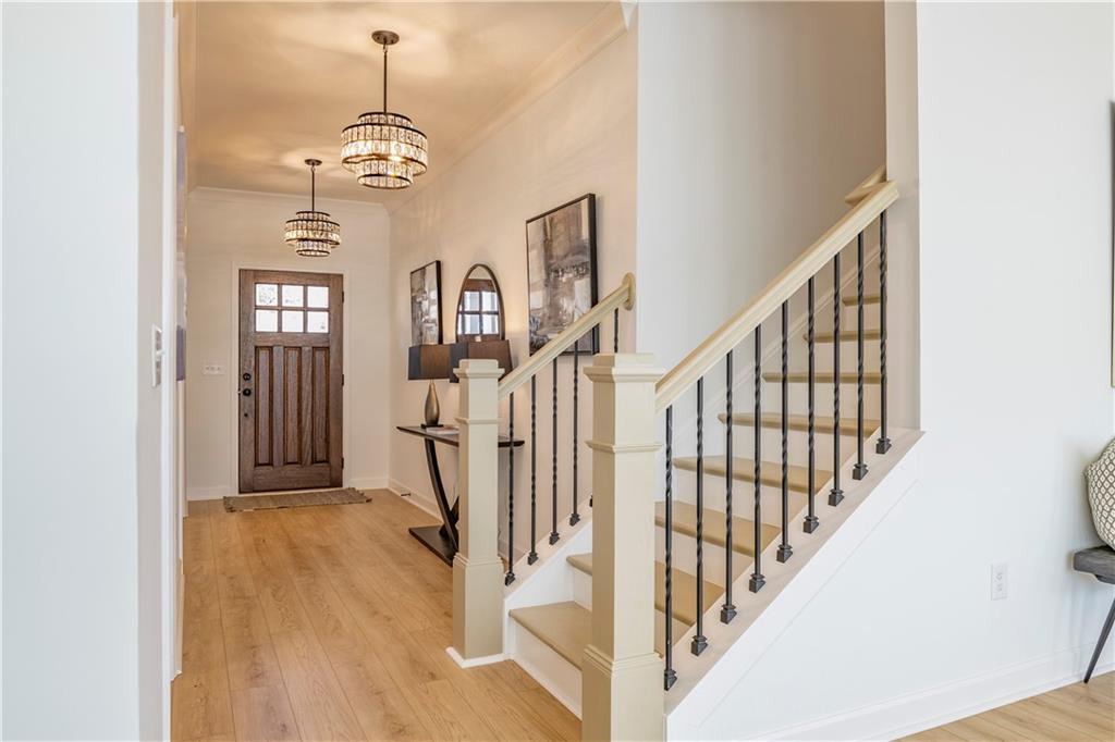 1712 Fulmont Circle