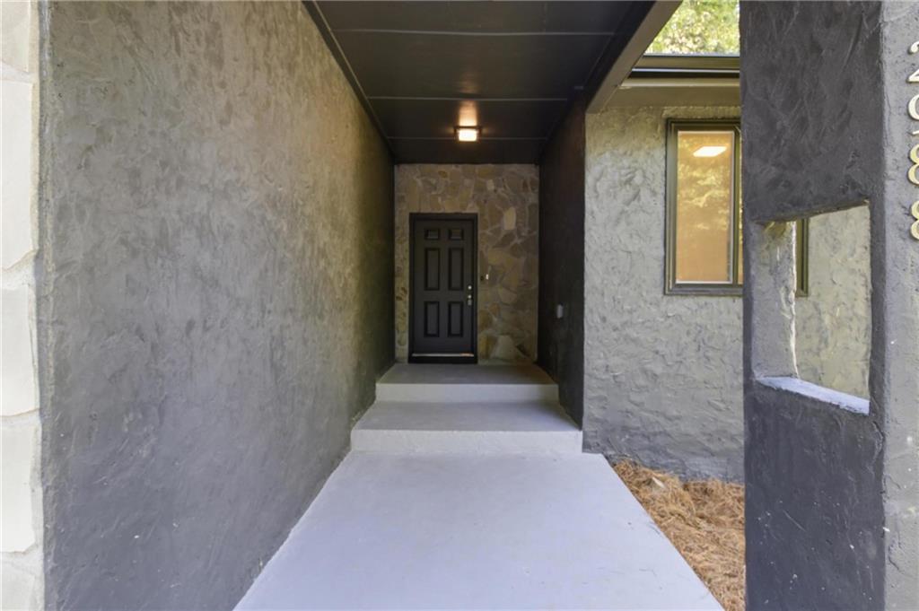 2988 Medina Drive