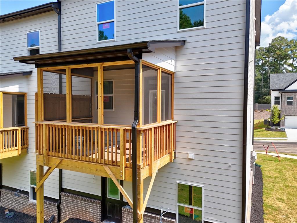 5711 Urban Village Way 28