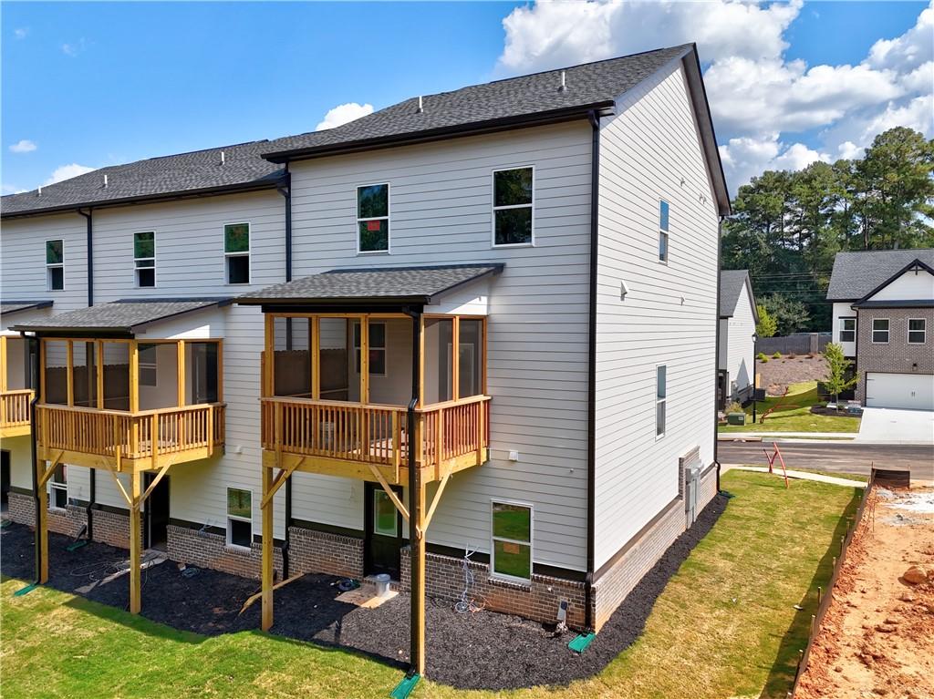 5711 Urban Village Way 28