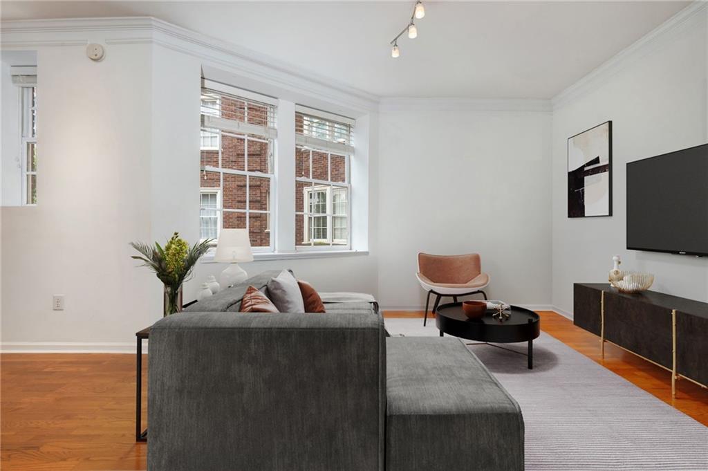 800 Peachtree Street NE 306
