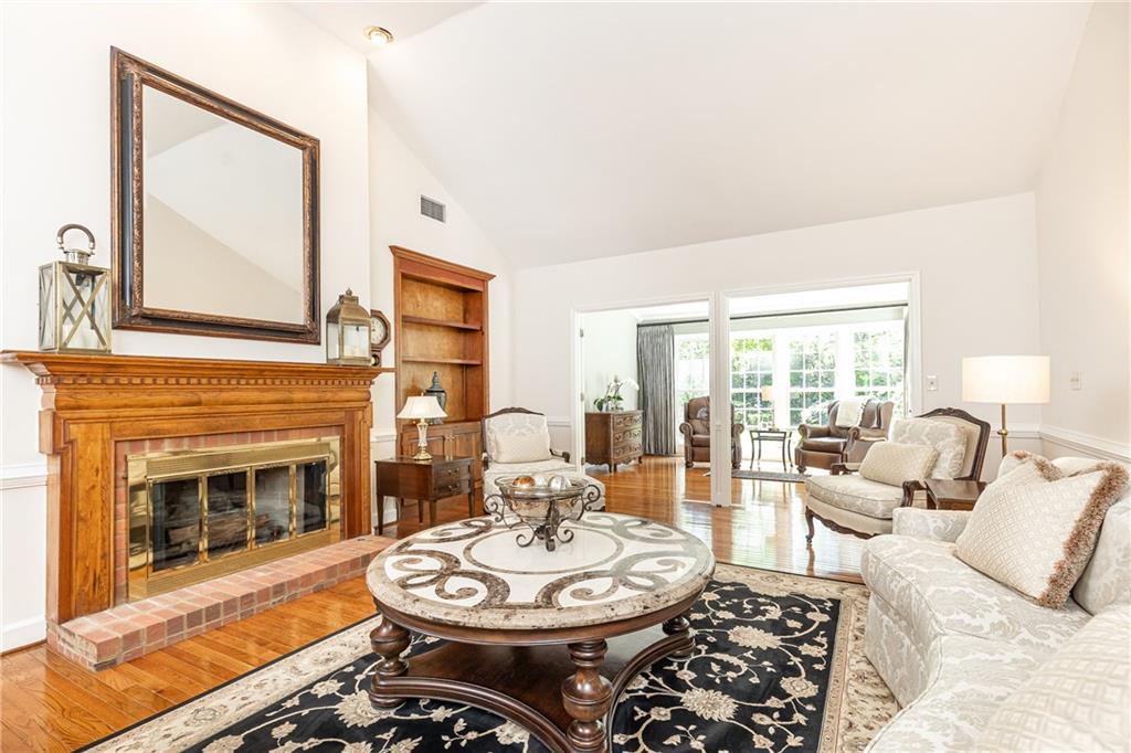 4579 Blakedale Circle, Roswell, Georgia image 14