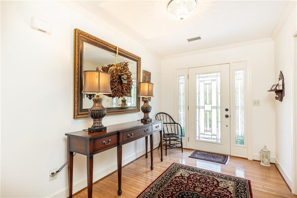 4579 Blakedale Circle, Roswell, Georgia image 4