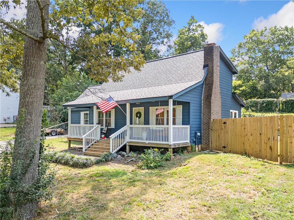 354 OAKRIDGE Drive SE