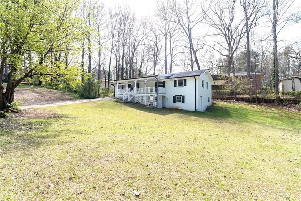 Photo 1 of 42 — 1980 Winchester Court SW, Marietta, GA 30008