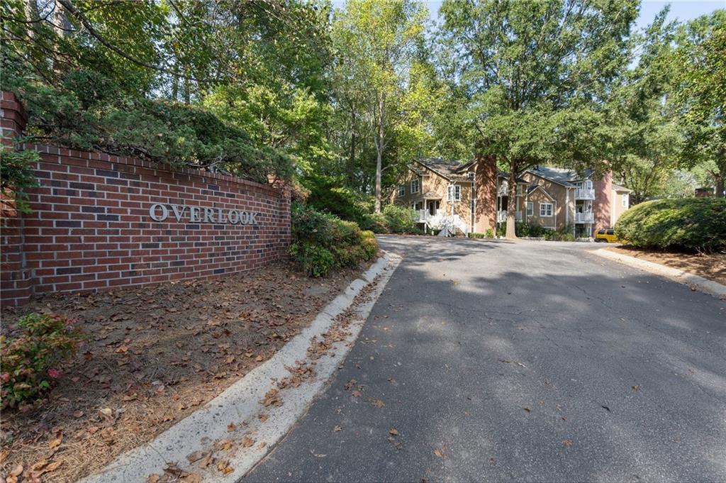 2212 River Heights Court Court, Marietta, Georgia image 7