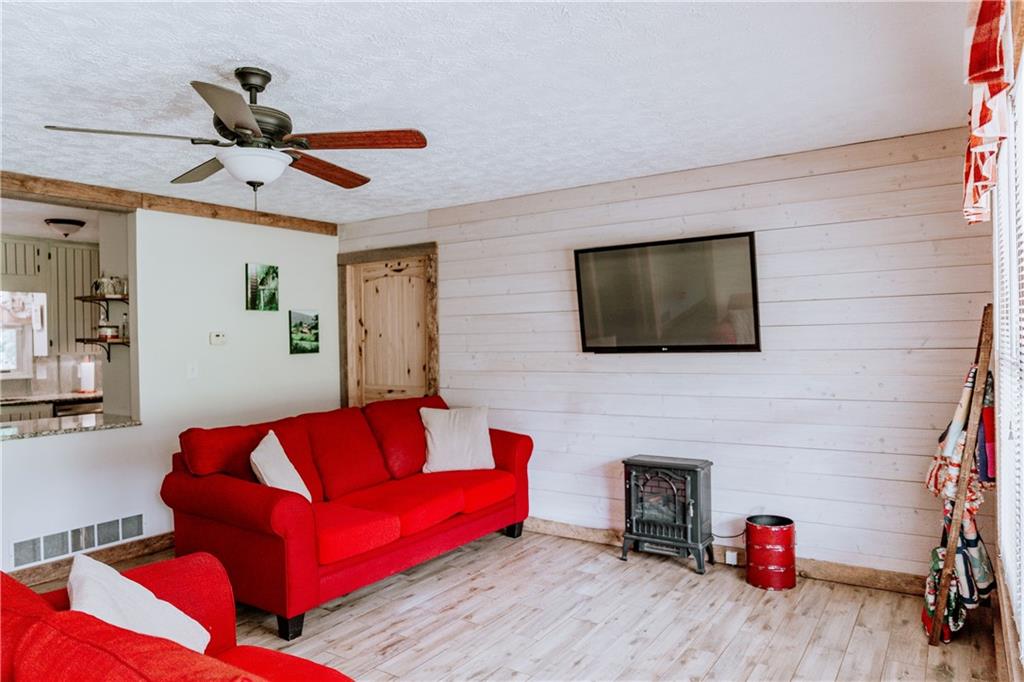 4625 Ben Hill Drive
