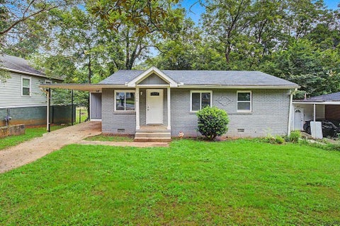Homes For Sale - 2146 Nelms Drive<br/> Atlanta, GA 30315