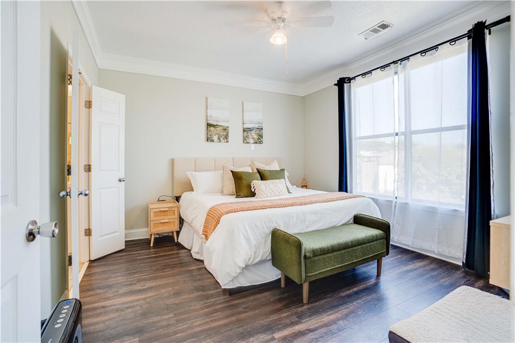 400 17th Street NW 2407