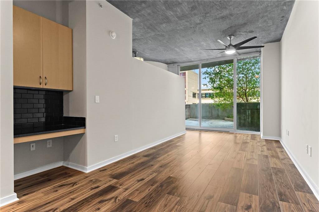 860 Peachtree Street NE 703