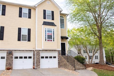 Townhouse For Sale - 3595 Deep Cove Drive<br/> Cumming, GA 30041
