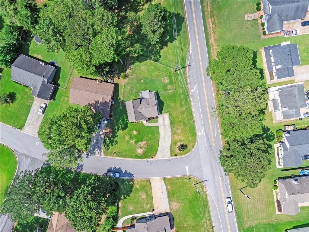 9386 Woodknoll Lane
