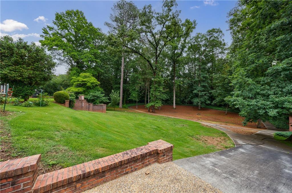 280 Blackland Road, Atlanta, Georgia image 10