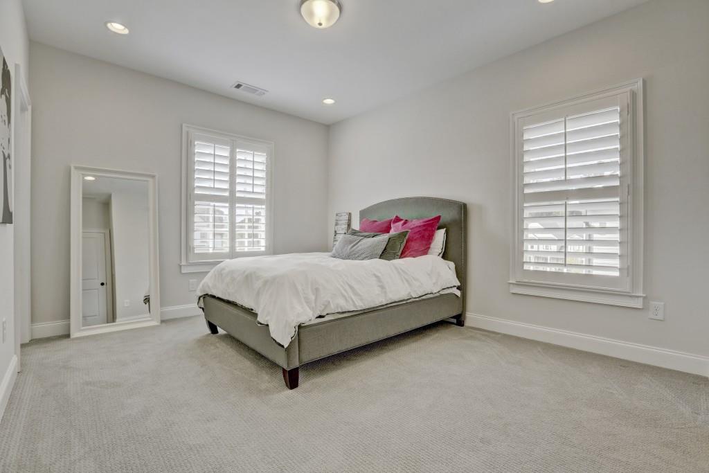 Heritage At Dunwoody - Residential