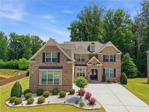 Homes For Sale - 6010 Ashborough Park<br/> Cumming, GA 30040