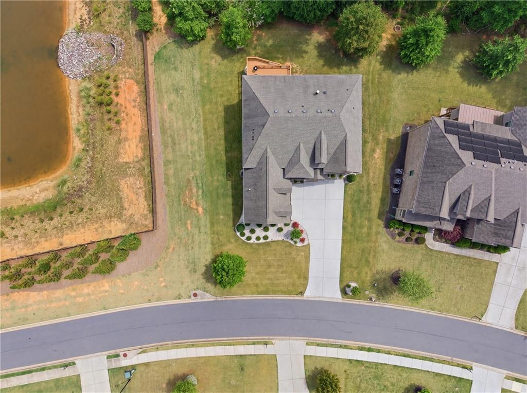 6010 Ashborough Park