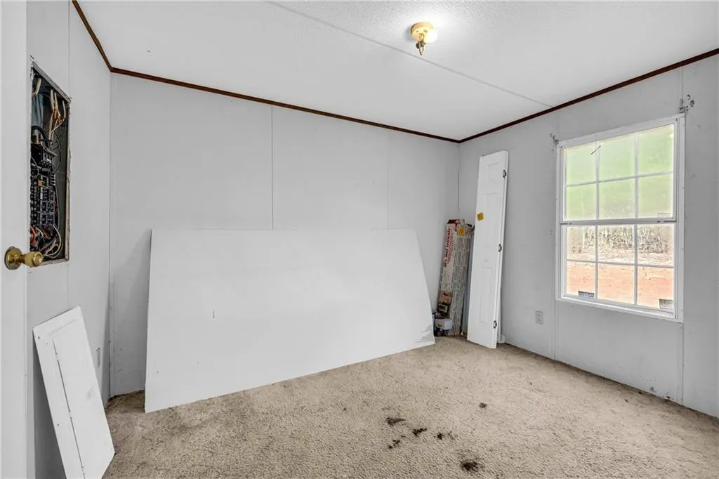 Lavonia, Georgia 30553, United States, 3 Bedrooms Bedrooms, ,2 BathroomsBathrooms,Residential,Active,34475