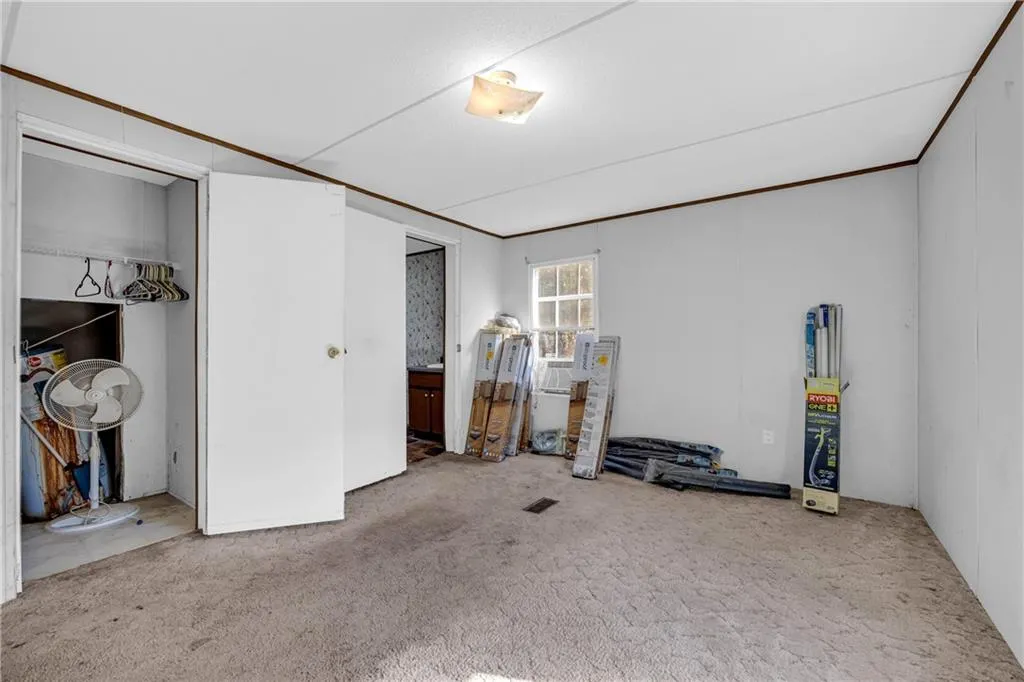 Lavonia, Georgia 30553, United States, 3 Bedrooms Bedrooms, ,2 BathroomsBathrooms,Residential,Active,34475