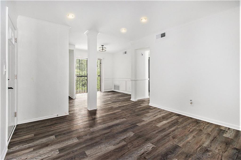 3232 ABBEYWOOD Drive