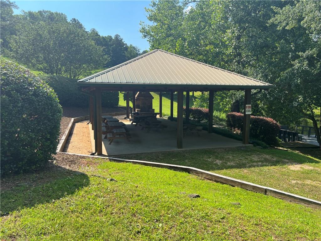 543 Cove Lake Drive