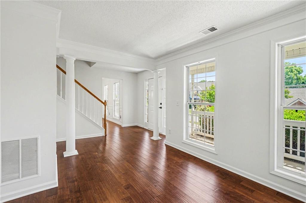 401 Mount Vernon Court