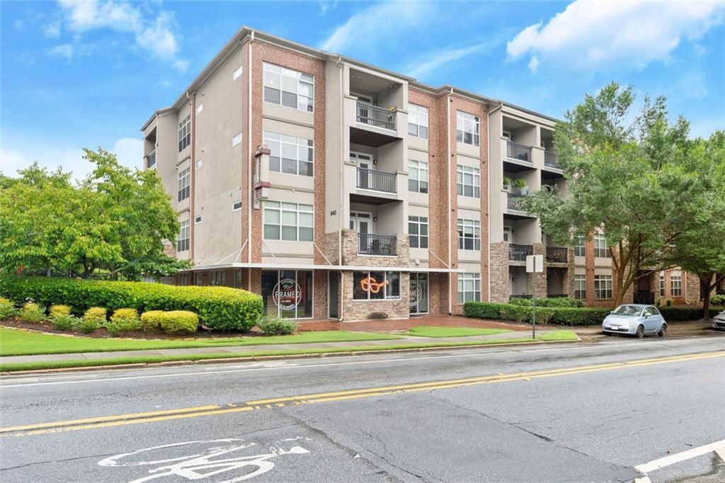 840 United Avenue SE 106