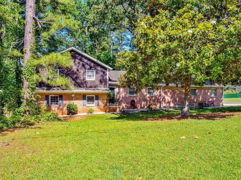 Homes For Sale - 2853 Pendant Place<br/> Decatur, GA 30034