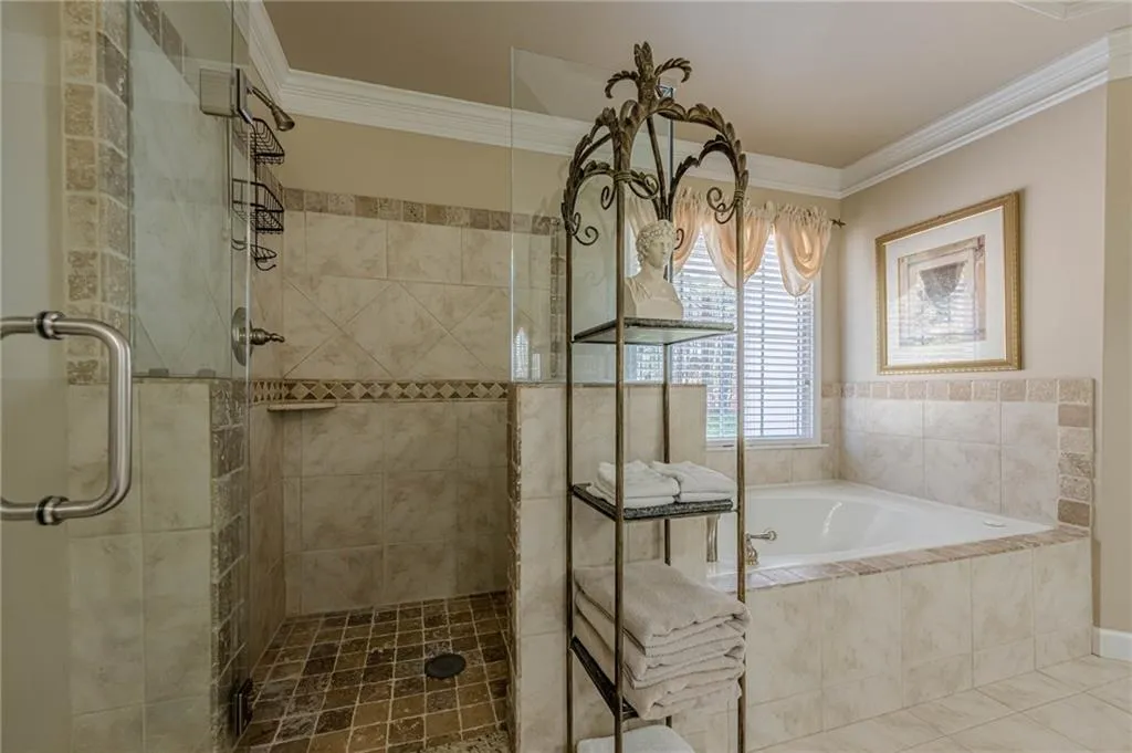 Cumming, Georgia 30028, United States, 5 Bedrooms Bedrooms, ,4 BathroomsBathrooms,Residential,Active,87972