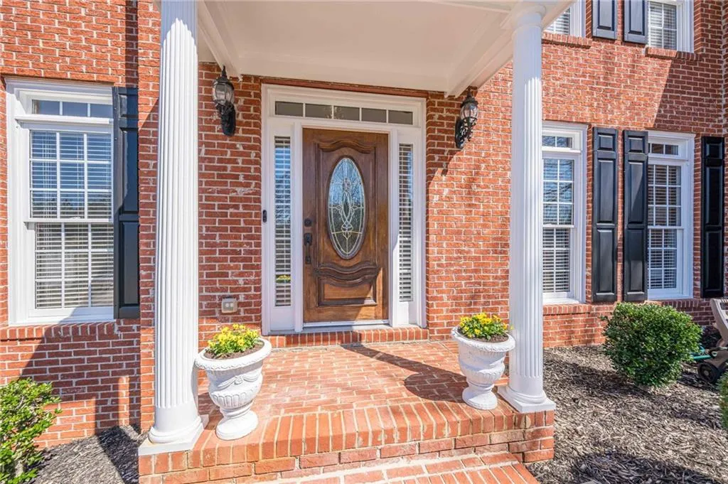 Cumming, Georgia 30028, United States, 5 Bedrooms Bedrooms, ,4 BathroomsBathrooms,Residential,Active,87972