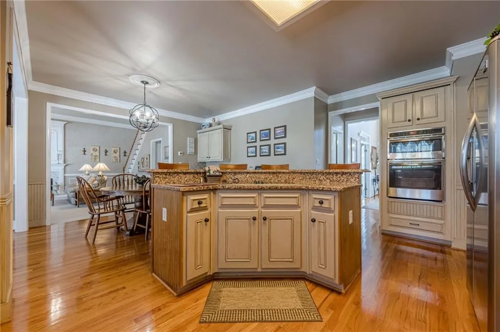 Cumming, Georgia 30028, United States, 5 Bedrooms Bedrooms, ,4 BathroomsBathrooms,Residential,Active,87972