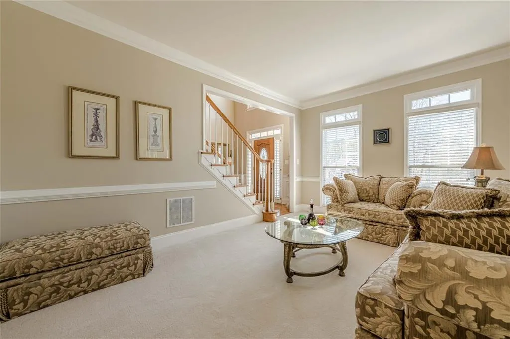 Cumming, Georgia 30028, United States, 5 Bedrooms Bedrooms, ,4 BathroomsBathrooms,Residential,Active,87972