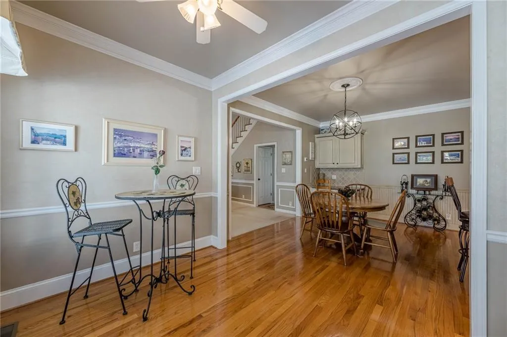 Cumming, Georgia 30028, United States, 5 Bedrooms Bedrooms, ,4 BathroomsBathrooms,Residential,Active,87972