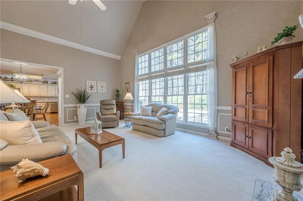 Cumming, Georgia 30028, United States, 5 Bedrooms Bedrooms, ,4 BathroomsBathrooms,Residential,Active,87972