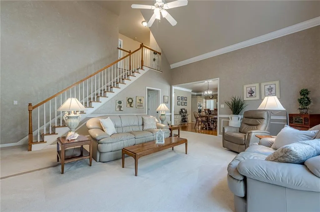 Cumming, Georgia 30028, United States, 5 Bedrooms Bedrooms, ,4 BathroomsBathrooms,Residential,Active,87972