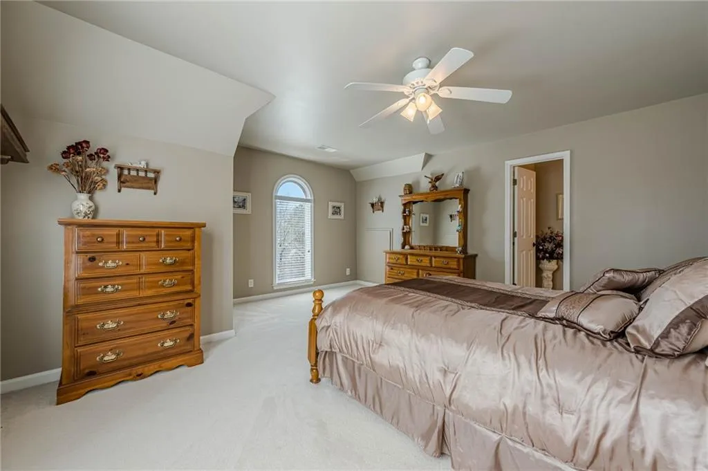 Cumming, Georgia 30028, United States, 5 Bedrooms Bedrooms, ,4 BathroomsBathrooms,Residential,Active,87972