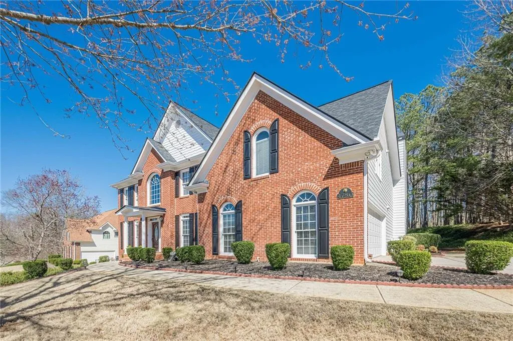 Cumming, Georgia 30028, United States, 5 Bedrooms Bedrooms, ,4 BathroomsBathrooms,Residential,Active,87972