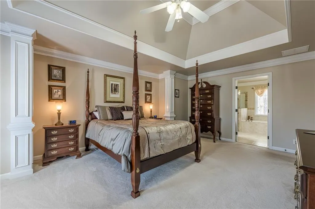 Cumming, Georgia 30028, United States, 5 Bedrooms Bedrooms, ,4 BathroomsBathrooms,Residential,Active,87972