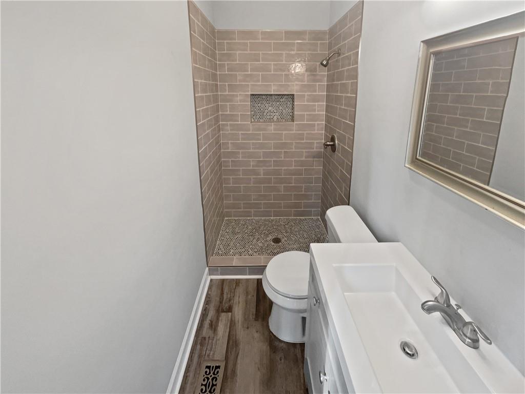 332 Hickory Acres Drive, Smyrna, Georgia image 7