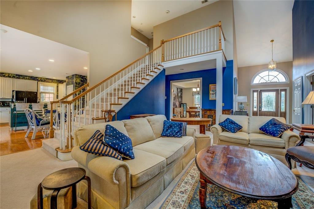 9235 Heatherton Walk, Duluth, Georgia image 9