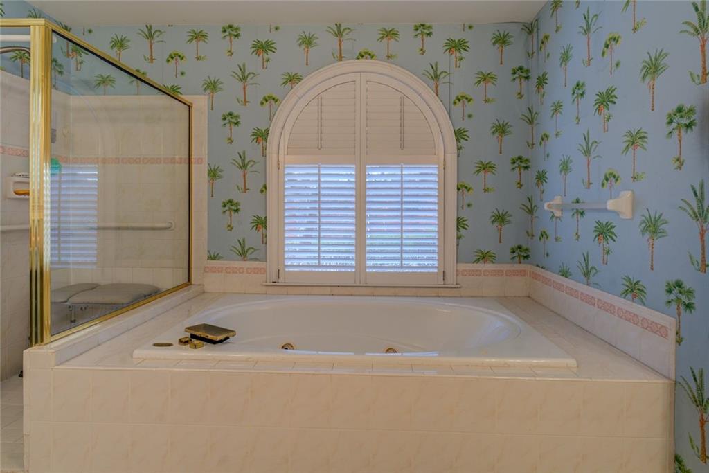 9235 Heatherton Walk, Duluth, Georgia image 33