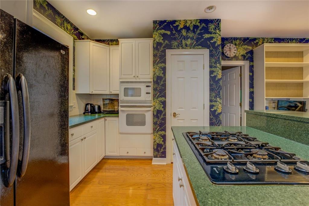 9235 Heatherton Walk, Duluth, Georgia image 20