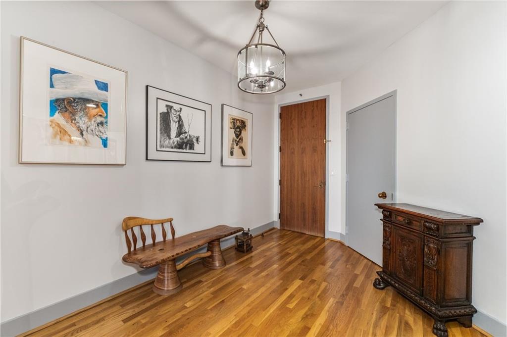 2660 Peachtree Road NW 9G