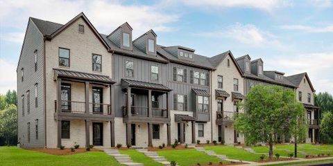 Townhouse For Sale - 420 Thatch Terrace<br/> Fayette County, Fayetteville, GA 30214