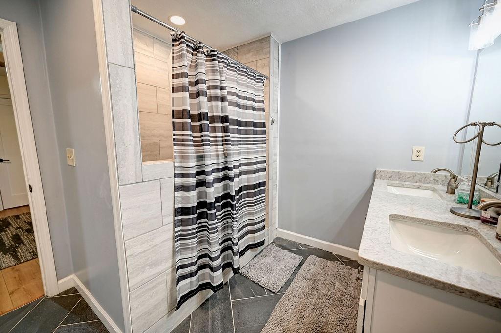 260 Lovers Lane, Armuchee, Georgia image 31
