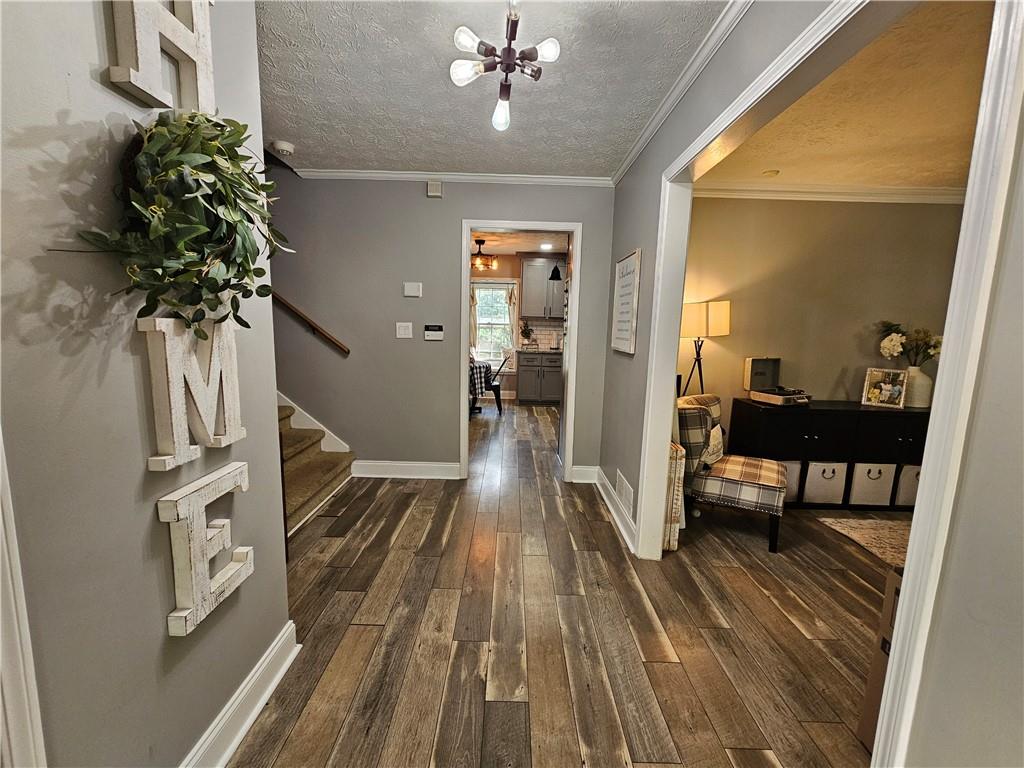 4166 Signal Ridge SW