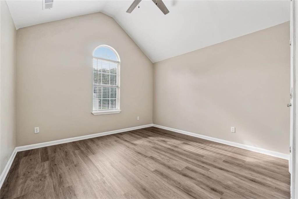 Idlewood Crossing - Residential