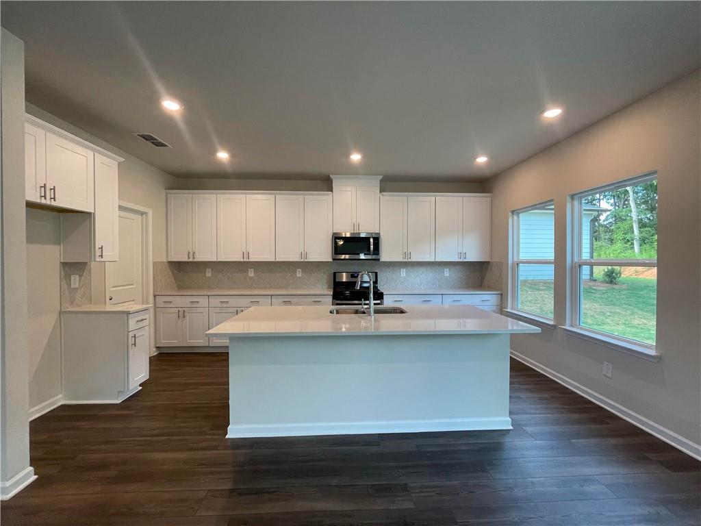 5852 Hackberry Lane