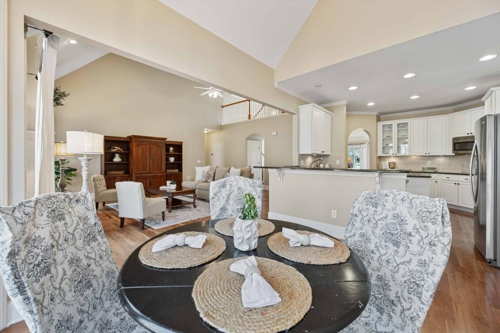 4125 Bridle Ridge Drive, Suwanee, Georgia image 15