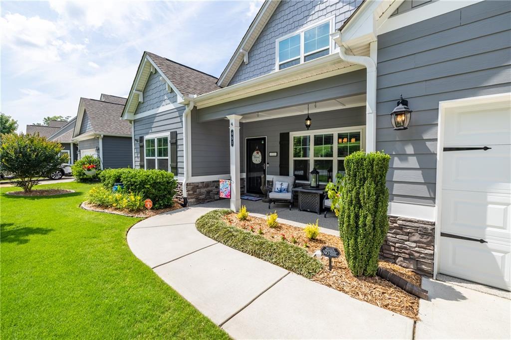 451 Delaware Way